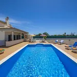 Casa Grande By *