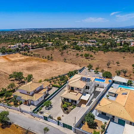 Casa Grande By Вілла